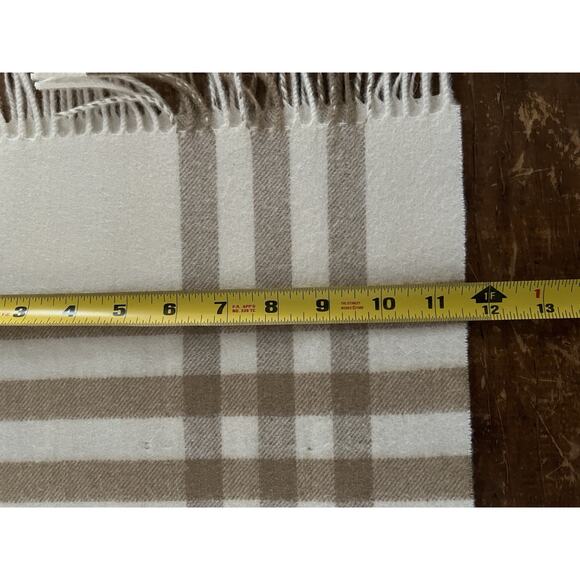 Burberry Classic Check Cashmere Scarf - Picture 6 of 8